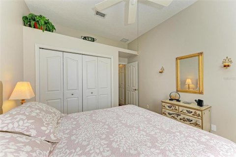 Villa ou maison à vendre à Sarasota, Floride: 3 chambres, 199 m2 № 2290642 - photo 28