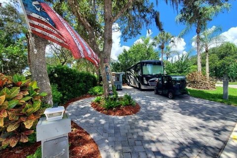 Land in River Ranch, Florida № 1743244 - photo 1