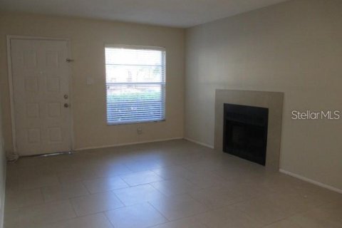 Condo in Tampa, Florida, 2 bedrooms  № 2237462 - photo 2