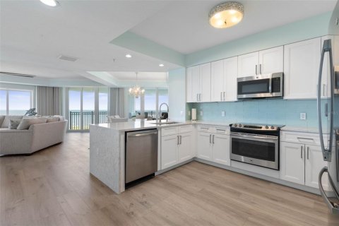 Condominio en venta en Palm Coast, Florida, 4 dormitorios, 202.43 m2 № 1538159 - foto 4