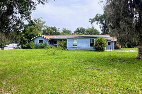 House in DeLand, Florida 5 bedrooms, 366.69 sq.m. № 1829873 - photo 1