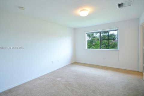 Touwnhouse à louer à North Lauderdale, Floride: 2 chambres, 152.36 m2 № 1990287 - photo 7