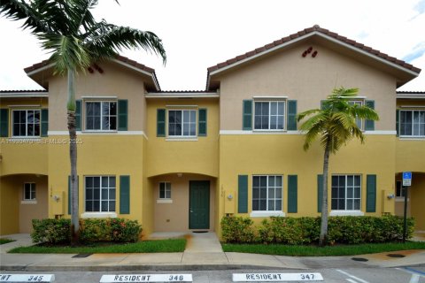 Touwnhouse à louer à North Lauderdale, Floride: 2 chambres, 152.36 m2 № 1990287 - photo 18