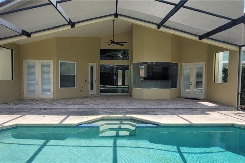 House in Orlando, Florida 5 bedrooms, 302.86 sq.m. № 1749448 - photo 3