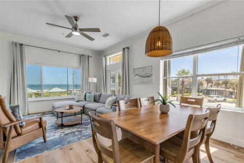 Townhouse in New Smyrna Beach, Florida 4 bedrooms, 207.45 sq.m. № 2393445 - photo 9