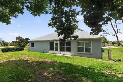 Villa ou maison à vendre à Lake Wales, Floride: 3 chambres, 155.89 m2 № 2197830 - photo 26
