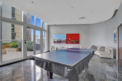 Condominio en alquiler en Sunny Isles Beach, Florida, 3 dormitorios, 255.95 m2 № 1992945 - foto 27