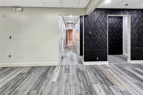 Propiedad comercial en venta en Jacksonville, Florida, 170.94 m2 № 2166433 - foto 18
