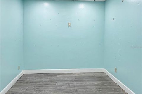 Propiedad comercial en venta en Jacksonville, Florida, 170.94 m2 № 2166433 - foto 20