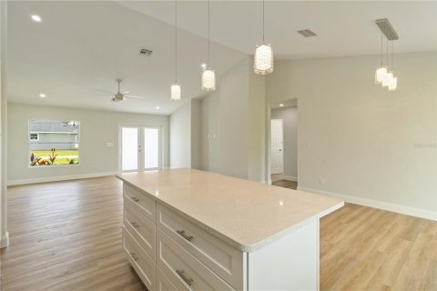 House in Rotonda, Florida 3 bedrooms, 147.53 sq.m. № 1886224 - photo 14