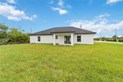 House in Rotonda, Florida 3 bedrooms, 147.53 sq.m. № 1886224 - photo 6