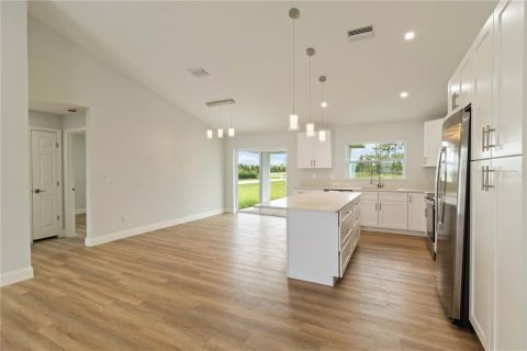 House in Rotonda, Florida 3 bedrooms, 147.53 sq.m. № 1886224 - photo 16