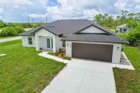 House in Rotonda, Florida 3 bedrooms, 147.53 sq.m. № 1886224 - photo 7