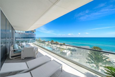 Copropriété à louer à Sunny Isles Beach, Floride: 4 chambres, 336.77 m2 № 1860597 - photo 30