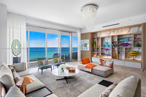 Copropriété à louer à Sunny Isles Beach, Floride: 4 chambres, 336.77 m2 № 1860597 - photo 15