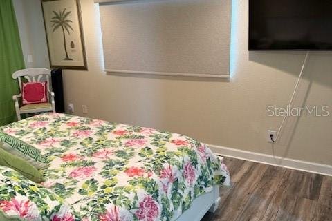 House in Clearwater, Florida 5 bedrooms, 274.25 sq.m. № 2205744 - photo 16