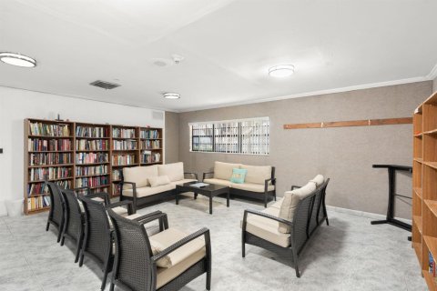 Condominio en alquiler en Lauderdale Lakes, Florida, 1 dormitorio, 87.33 m2 № 2083319 - foto 20