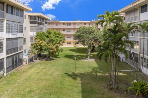 Condominio en alquiler en Lauderdale Lakes, Florida, 1 dormitorio, 87.33 m2 № 2083319 - foto 28