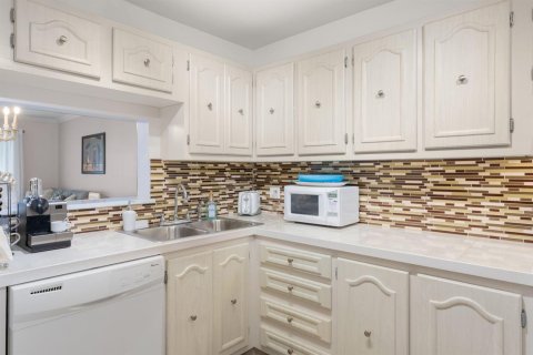 Condominio en alquiler en Lauderdale Lakes, Florida, 1 dormitorio, 87.33 m2 № 2083319 - foto 9