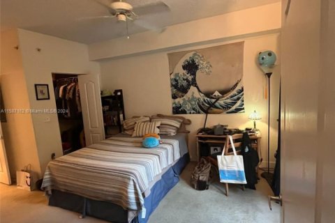 Condominio en venta en South Miami, Florida, 2 dormitorios, 92.34 m2 № 1729853 - foto 8