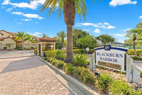 Condo in Osprey, Florida, 3 bedrooms  № 2221072 - photo 3