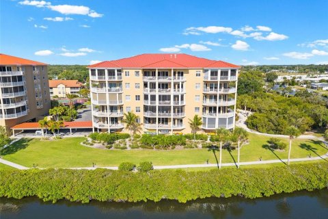 Condo in Osprey, Florida, 3 bedrooms  № 2221072 - photo 2