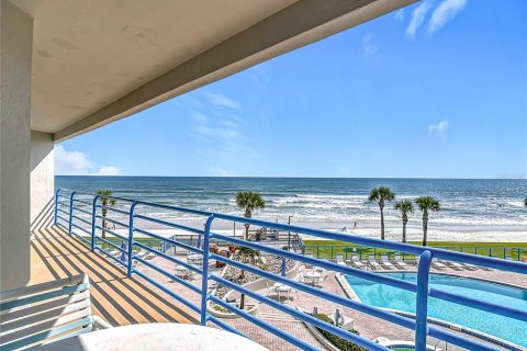 Copropriété à vendre à New Smyrna Beach, Floride: 2 chambres, 148.74 m2 № 1918970 - photo 23