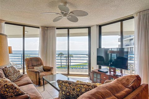 Copropriété à vendre à New Smyrna Beach, Floride: 2 chambres, 148.74 m2 № 1918970 - photo 11