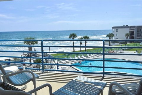 Copropriété à vendre à New Smyrna Beach, Floride: 2 chambres, 148.74 m2 № 1918970 - photo 2