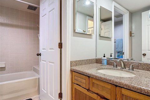 Copropriété à vendre à New Smyrna Beach, Floride: 2 chambres, 148.74 m2 № 1918970 - photo 20