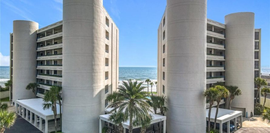 Condo à New Smyrna Beach, Floride, 2 chambres  № 1918970