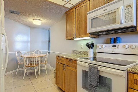 Copropriété à vendre à New Smyrna Beach, Floride: 2 chambres, 148.74 m2 № 1918970 - photo 5