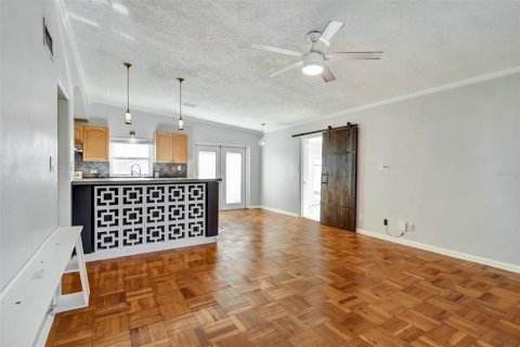 Villa ou maison à vendre à Winter Park, Floride: 2 chambres, 113.53 m2 № 1919857 - photo 5