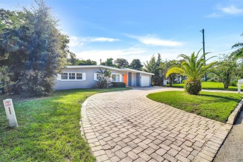 Villa ou maison à vendre à Winter Park, Floride: 2 chambres, 113.53 m2 № 1919857 - photo 2