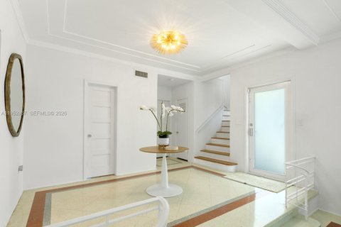 Купить виллу или дом в Майами-Бич, Флорида 4 спальни, 260.59м2, № 2008879 - фото 6