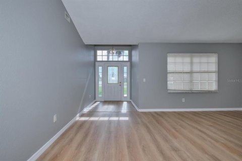 House in Port Charlotte, Florida 3 bedrooms, 149.76 sq.m. № 1903660 - photo 4