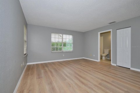 House in Port Charlotte, Florida 3 bedrooms, 149.76 sq.m. № 1903660 - photo 18