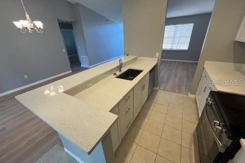 House in Port Charlotte, Florida 3 bedrooms, 149.76 sq.m. № 1903660 - photo 13