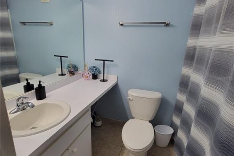 Condominio en venta en Gainesville, Florida, 4 dormitorios, 121.89 m2 № 1847007 - foto 11