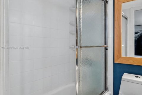 Condominio en venta en Miami Beach, Florida, 1 dormitorio, 63.55 m2 № 1849087 - foto 10
