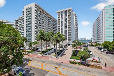 Condominio en venta en Miami Beach, Florida, 1 dormitorio, 63.55 m2 № 1849087 - foto 22