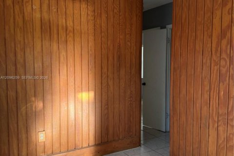 Villa ou maison à louer à Miramar, Floride: 2 chambres, 157.84 m2 № 2387821 - photo 5