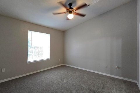 Condo in Altamonte Springs, Florida, 2 bedrooms  № 1917301 - photo 12