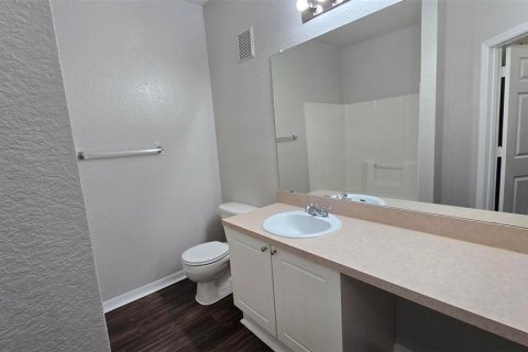 Condo in Altamonte Springs, Florida, 2 bedrooms  № 1917301 - photo 20