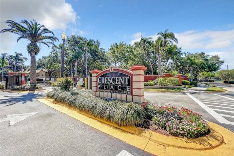 Condo in Altamonte Springs, Florida, 2 bedrooms  № 1917301 - photo 26