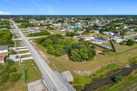 Купить коммерческую недвижимость в Порт-Сент-Луси, Флорида № 2034154 - фото 5