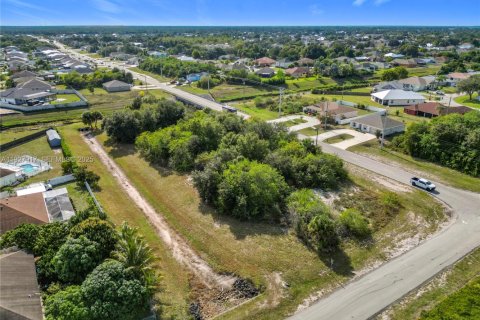 Купить коммерческую недвижимость в Порт-Сент-Луси, Флорида № 2034154 - фото 21