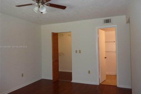 Купить таунхаус в Майами, Флорида 2 спальни, 95.22м2, № 2024097 - фото 7