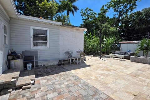 Villa ou maison à vendre à Bradenton, Floride: 3 chambres, 126.9 m2 № 2410020 - photo 7