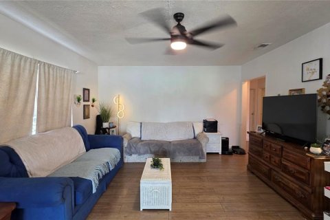 Villa ou maison à vendre à Bradenton, Floride: 3 chambres, 126.9 m2 № 2410020 - photo 21